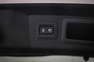 Mazda CX-60 2.5 e-SkyActiv PHEV Homura | SOH 93% | STOELVENTILATIE | DRAADLOZE LADER | 360 CAMERA / 19