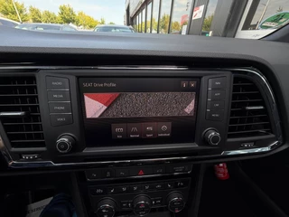 SEAT Ateca 1.5 TSI FR / Pano/Carplay/Leder/Trekhaak / 15