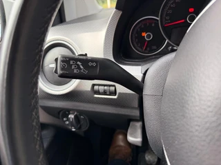 Volkswagen up! 1.0 BMT high up! / 19