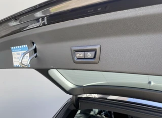 BMW iX3 M Sport High Executive 80 kWh | 1e eigenaar | dealer onderhouden | panoramadak | leder interieur | SOH accu 99.5% / 24