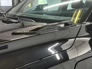 KGM Musso EV Titanium 80.6 kWh 4WD / 9