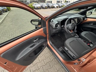 Toyota Aygo X HYBRID 115 ENVY NIEUW EN DIRECT LEVERBAAR!! LED PARK-SENSOREN KEYLESS STOELVERW APPLE/ANDROID CLIMA AD-CRUISE NAVI / 14