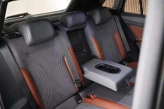 Volkswagen ID.4 First 77 kWh SOH 90% Trekhaak Stoelverwarming Camera Navigatie / 43