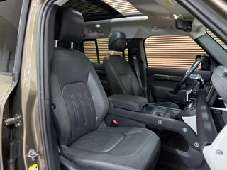 Land Rover Defender 110 2.0 D240 110 SE | Pano | Leer| Memory | Luchtvering | 360° Camera | Meridian | incl btw geel kenteken / 12