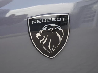 Peugeot 308 1.2 Hybrid 136 e-DCS6 GT | Demo | Automaat | Keyless entry & start | Led verlichting | 18 inch Lichtmetalen velgen | Navigatie | Adaptive cruise control | Rondom camera | Regensensor / 38