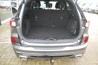 FORD Kuga 1.5 EcoBoost 150PK 2WD ST-Line / 7