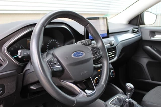 Ford Focus Wagon 1.0 EcoBoost Active Business | Trekhaak | Cruise Control | Winter Pack / 5