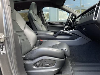 Porsche Cayenne Coupé 3.0 E-Hybrid | Panoramadak | Bose | Luchtvering | / 6