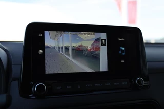 Hyundai Kona 1.0 T-GDI Premium Sky|Schuif/kanteldak|HUD|Stoelverwarming/verkoeling| / 10