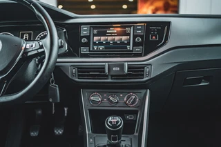 Volkswagen Polo 1.0 TSI Comfortline / 43