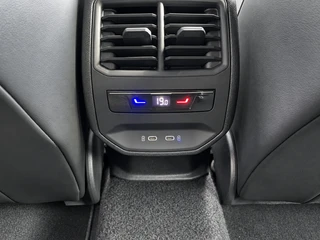CUPRA Formentor 1.4 e-Hybrid Business 204 pk AUT  | 1e eigenaar | dealer onderh. | SOH 97% | navigatie | memory stoel | camera | stoel/stuurvw. / 21
