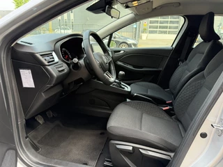 Renault Clio 1.0 TCe / Navigatie / Apple CarPlay - Android / 1e Eigenaar / ALL-Season banden / Cruise Control / PDC met optische w / 10