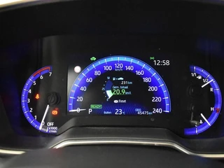 Toyota Corolla 1.8 Hybrid Dynamic | Carplay/AndroidAuto | Stoelverw. / 18