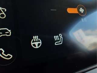 MG ZS MG Hybrid+ 1.5 HYBRID+ LUXURY  360 Camera | Keyless | Stoelverwarming / 22