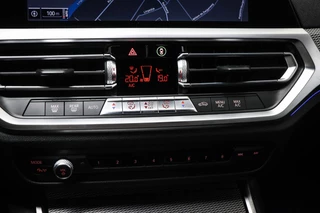 BMW 3-serie 318i M-Sport Executive Edition | AUDIO MEDIA- PACK | DRAADLOZE LADER | DAB | APPLE | CAMERA | 19" / 37