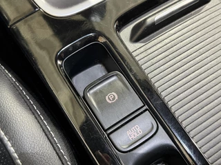 Kia ProCeed 120PK T-GDi GT-Line | Schuif/kanteldak | Stoel-en stuurwielverwarming | Elektrische achterklep | Camera | Apple CarPlay/Android Auto | Full LED | All season banden / 26