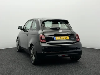 Fiat 500 Icon 42 kWh 3-Fase SOH 92% Navigatie | Carplay&Android | 85KW Snellaadvermogen / 7