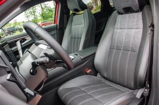 Renault Austral mild hybrid 160 X-Tronic Techno | Panoramadak | Pack Winter | Adaptieve Cruise Control | Camera | 19 Inch Lichtmetalen Velgen | Massagestoel / 5