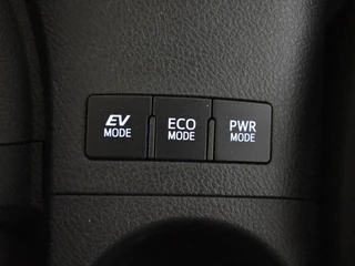 Toyota Auris 1.8 Hybrid Edition S | All Season | Keyless | Parkeersensoren | Navi / 29