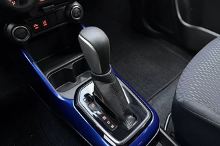 Suzuki Ignis 1.2 Smart Hybrid Select 83pk | Automaat | Airco | Lichtmetalen Velgen | Camera | Stoelverwarming | Apple Carplay Android Auto | 6.000km! / 26
