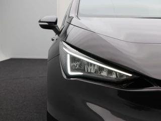 CUPRA Born Adrenaline 62 kWh 231 Pk | Stoel/Stuurverwarming | Camera | Adaptive Cruise | CarPlay | Beats Audio | 19 Inch | 74.166 Km !! / 12