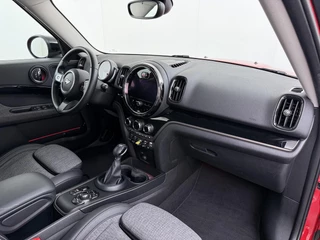 MINI Countryman 1.5 Cooper S E ALL4 RIJKLAARPRIJS INC. 12 MND BOVAG GARANTIE | SPORTSTOELEN | AFN. TREKHAAK | 4X4 | STOELVERWARMING| / 42