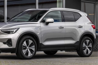 Volvo XC40 1.5 T4 Plug-in hybrid Core Bright  | Keyless | Camera | Carplay / 15