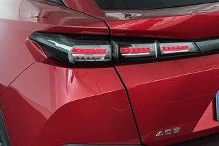 Peugeot 408 1.2 PureTech Allure Pack 130 EAT8 Stoelverwarming Camera Keyless 19" / 20