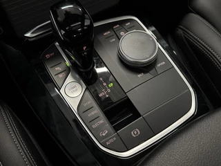 BMW X3 xDrive30e High Executive  | M Sport | Pano | Camera | Navi | Leer | Elektr. Stoel + Memory | Navi ( Vestiging - Vianen ) / 36