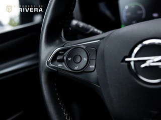 Opel Mokka-e GS Line 50-kWh 11kw bl. l SoH 100% l CAM l NAVI l BTW Auto l Climate l CARPLAY l Zo goed als nieuw l zeer lage KM / 29