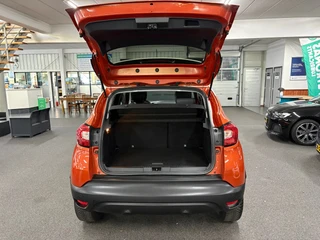 Renault Captur 0.9 TCe Dynamique/ Achteruitrijcamera/ Parkeersensoren achter / 33