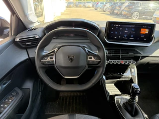 Peugeot 208 1.2T 100pk Allure / 8