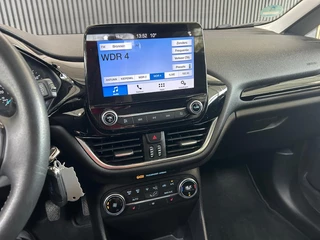 Ford Fiesta 1.0 EcoBoost Active First Edition Stoelverwarming|PDC|17" LM VELGEN|APPLE CARPLAY|CRUISECONTROL / 26