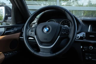 BMW X4 xDrive28i Centennial High Executive|Camera|Dodehoek|Leder| / 16