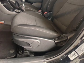 Kia Picanto 1.0 DPi DynamicLine uit 2023  Rijklaar + Fabrieksgarantie tot 02-2030 “Sinds 1970 | 5.000+ reviews | Score 9,5 | Service zoals ’t hoort” Henk Jongen Auto's in Helmond,  al 50 jaar service zoals 't hoort! / 14