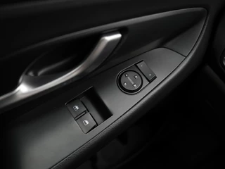 Hyundai i30 Wagon 1.0 T-GDi MHEV Comfort Cruise control | Airco | Stoelverwarmin / 30