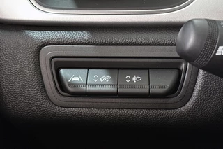 Renault Captur 1.0 TCe 90 Techno Navigatie Achteruitrijcamera Keyless / 23