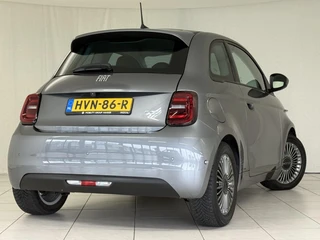 Fiat 500 Icon 42 kWh | Apple/Android| Achteruitrij camera | Airco / 9