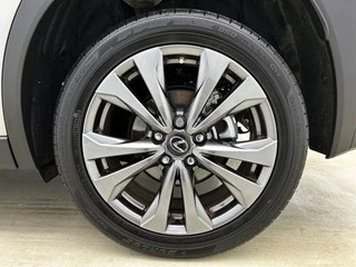 Lexus UX 250h F Sport Design | Automaat | Adaptive Cruise | Leder / 10