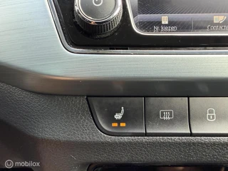 Skoda Fabia Combi 1.0 TSI DSG SCOUT LINE CLIMA*CARPLAY*CRUISE*PDC / 48