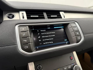 Land Rover Range Rover Evoque 2.0 Si4 HSE Dynamic Trekhaak | Panodak | Cruise Control | Camera | Stoelverwarming / 24