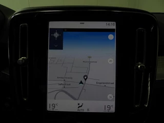 Volvo XC40 1.5 T4 Plug-In Hybrid Core Bright NAVI/CAMERA/LED/18"LMV! / 9