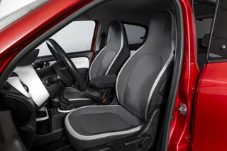 Renault Twingo 1.0 SCe 70 PK Limited Org. NL  | Cruise | PDC | Airco | LM 15" | / 7