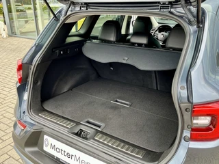 Renault Kadjar 1.3 TCe 140 EDC Intens  | Trekhaak | Leer | Stoelverwarming | Dodehoek | Elektrische Stoelen | 1500KG Trekgewicht | Navigatie | Climate Control | Achteruitrijcamera | Automaat | Apple CarPlay/Android Auto / 17