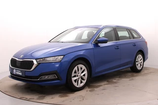 Skoda Octavia Combi 1.5 e-TSI Style | Adaptive Cruise | Navi | Camera | Stoelverwarming | CarPlay
