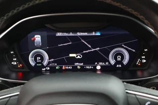 Audi Q3 Sportback 45 TFSIe 245pk S Edition S-Line LED Camera Keyless Navigatie Stoelverwarming / 33