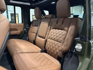 Jeep Wrangler Unlimited 4xe 380 Sahara PHEV | FACELIFT | EL. STOELEN / 45