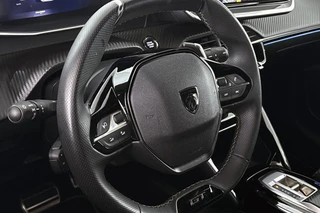 Peugeot 208 1.2 Hybrid 145 e-DCS6 GT Navigatie Adaptieve Cruise Control Achteruitrijcamera / 12