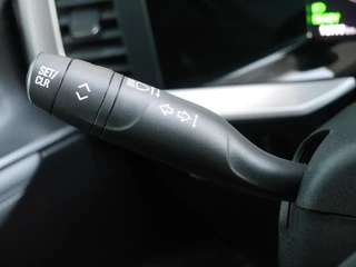 Opel Mokka-e Business Elegance 50-kWh 11kw bl. | SOH 91.6% | Achteruitrijcamera | Navigatie | Apple CarPlay | Android Auto | Climate/Cruise Control | LED koplampen | Lichtmetalen Velgen / 17