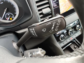 Škoda Karoq 1.0 TSI AMBITION BUSINESS DSG  Navi | Carplay/Android | Cruise | Parkeersensoren V+A / 27